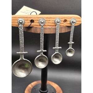 NEW Tin Woodsman Pewter Measuring Spoons Set Oak Wood Holder Lead Free USA Made